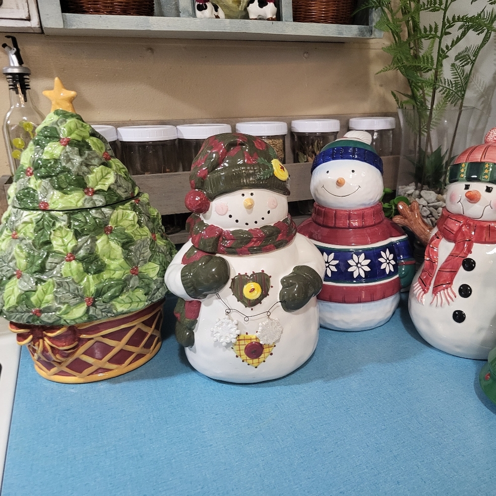 Vintage American Greetings “A Berry Merry Christmas” Snowman Cookie Jar